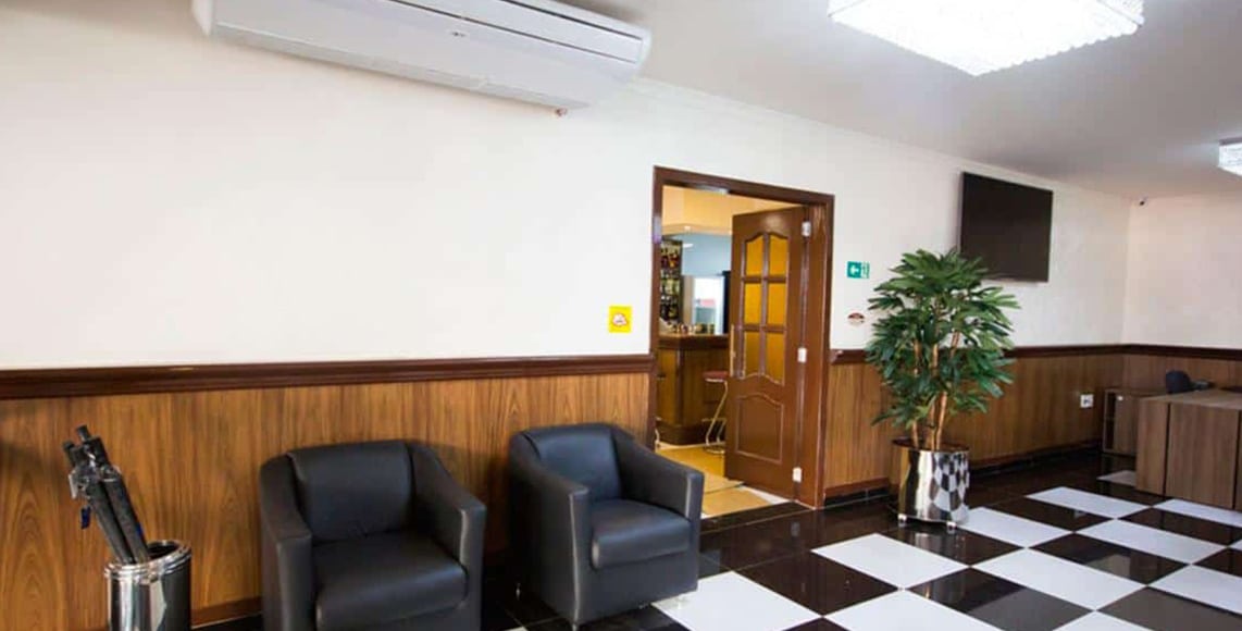 hall-bogari-04