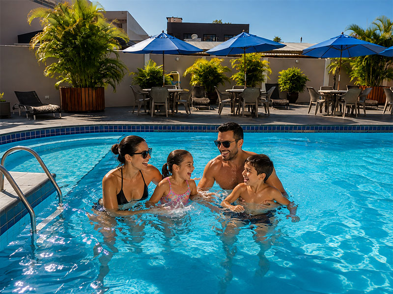 hotel com piscina em Foz para família